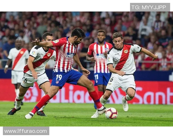 西甲激战：马竞大胜曼联四球狂潮神扑瞬间震撼全场